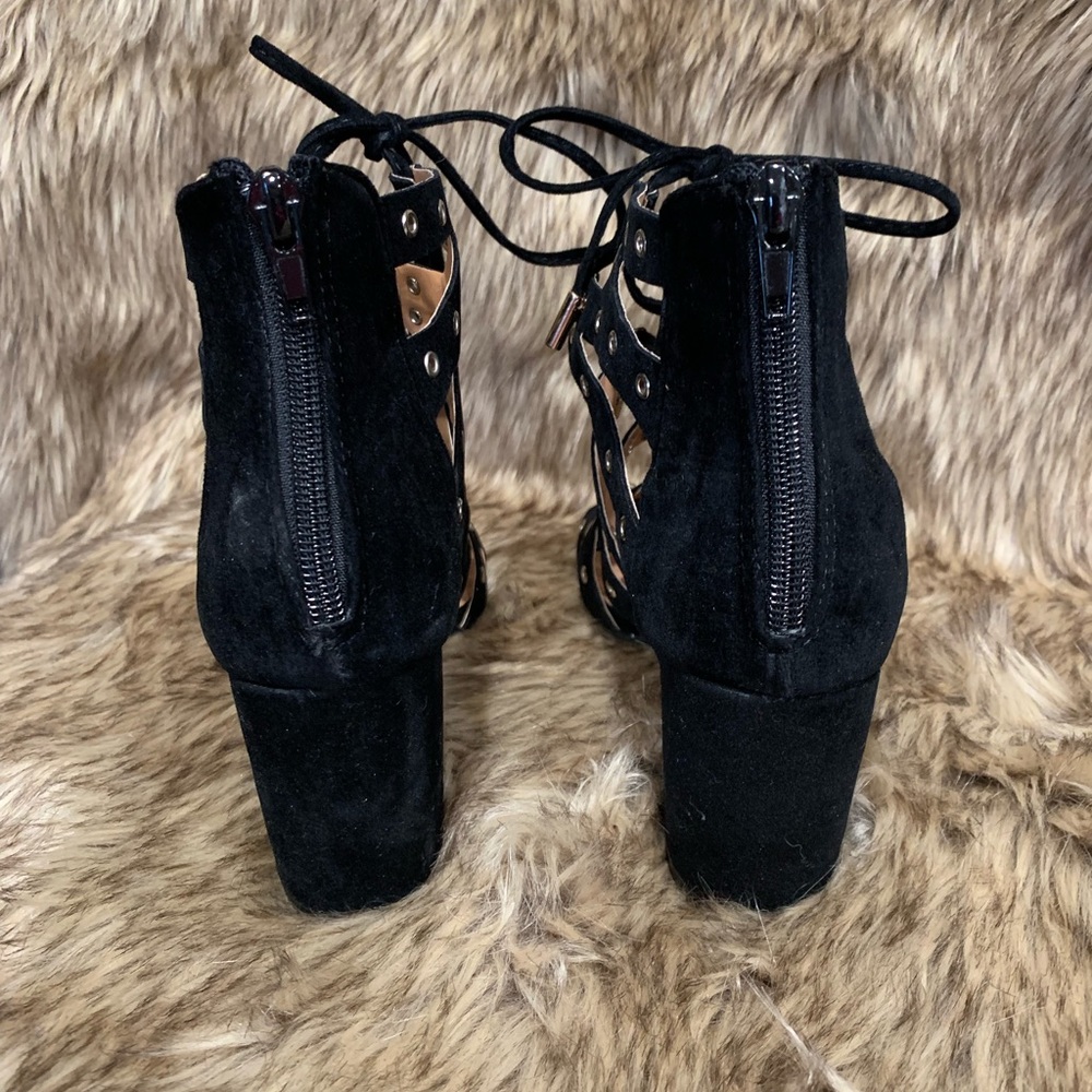Cute black suede heels - Picture 4 of 5